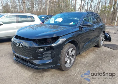 2025 Audi Q6 E-Tron Premium Plus Quattro z USA, uszkodzony, nr VIN WA124BGF5SA074461